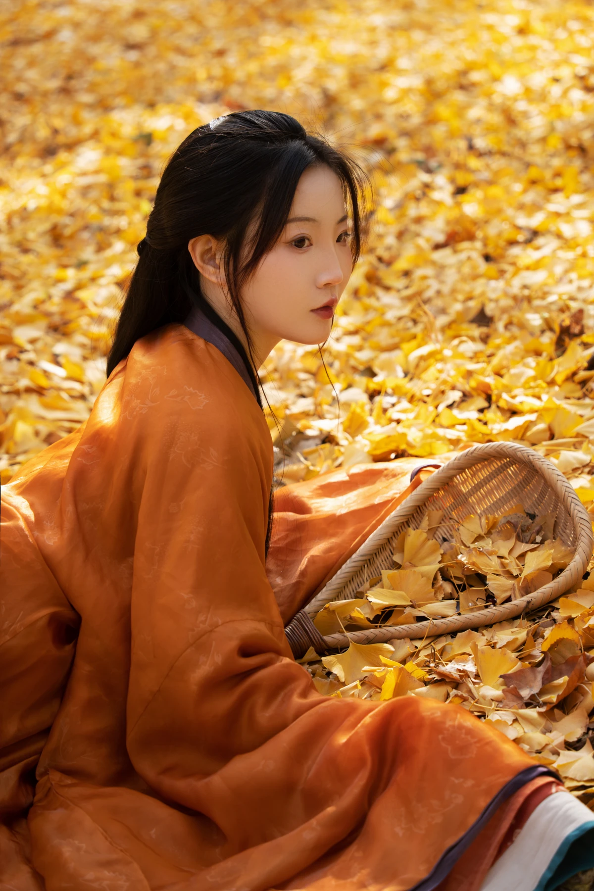 [YITUYU] 2022.12.17 Vol.2699 – Golden Autumn Little white dragon in the world#[25P]-6